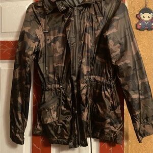 Camouflage Hooded windbreaker